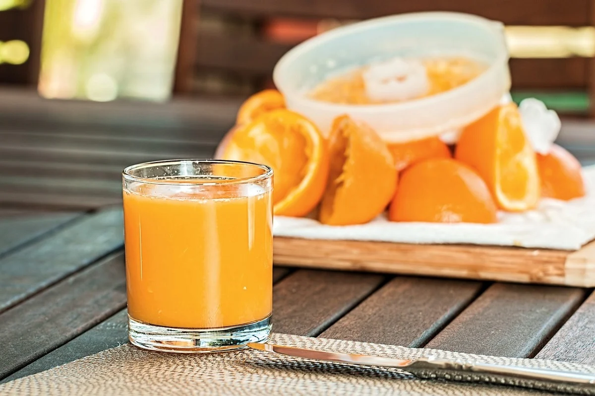Analisis Nutrisi Buah dan Glukosa